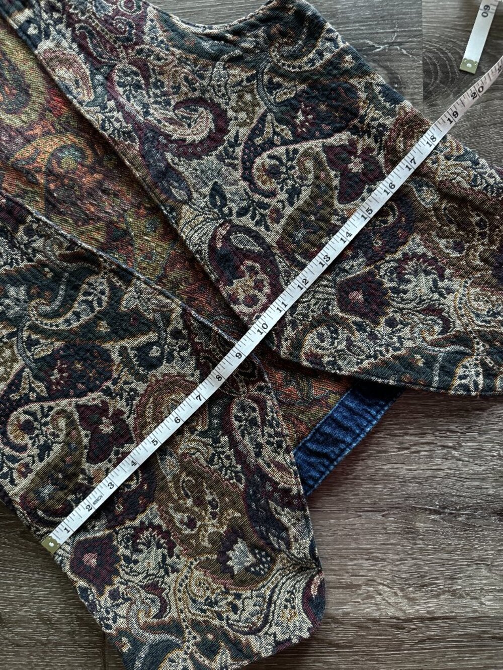 Vintage 90s Got You Covered Woven Tapestry Paisley Vest - Picture 11 of 13